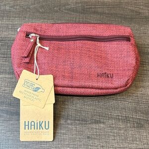 Haiku Hopper Belt Bag